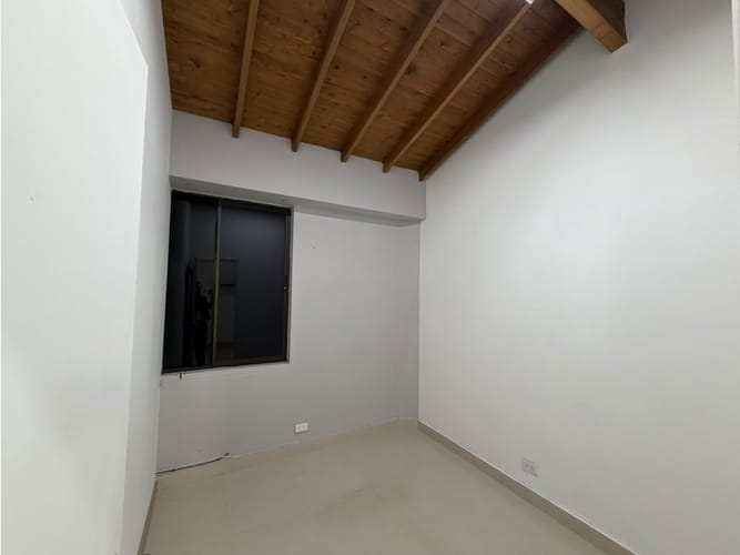 Oficina en arriendo en Conquistadores, Medellín, 36 m² · foto 4 de 13