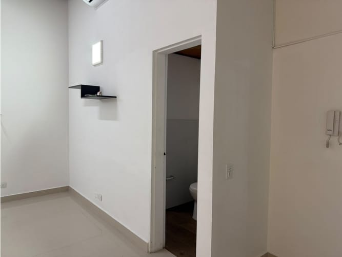Oficina en arriendo en Conquistadores, Medellín, 36 m² · foto 9 de 13