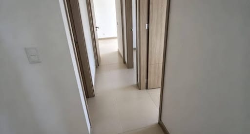 Apartamento en arriendo en Laureles, Medellín, 85 m² · foto 3 de 15