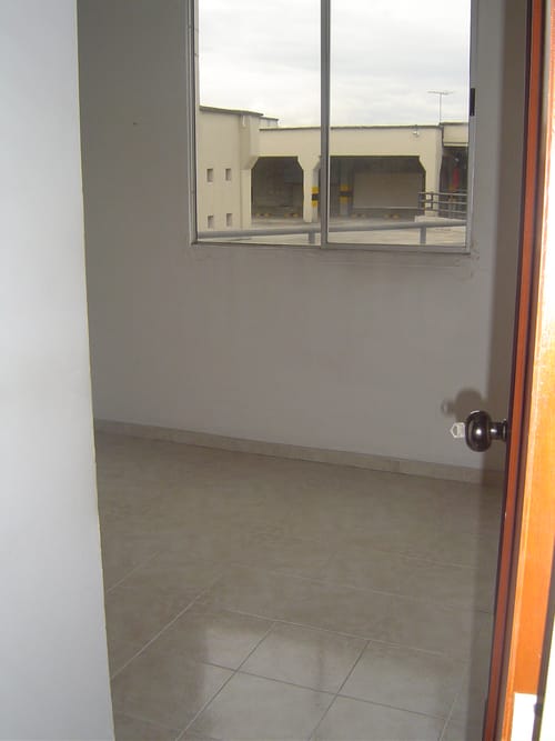 Apartamento de 3 alcobas en arriendo en Cañaverales, Cali, 59 m² · foto 3 de 24