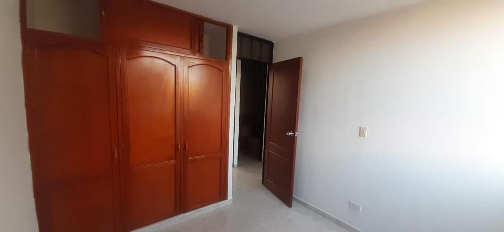Apartamento de 3 alcobas en arriendo en Cañaverales, Cali, 59 m² · foto 9 de 24