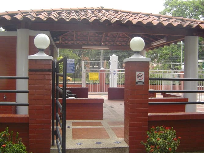 Apartamento de 3 alcobas en arriendo en Cañaverales, Cali, 59 m² · foto 13 de 24