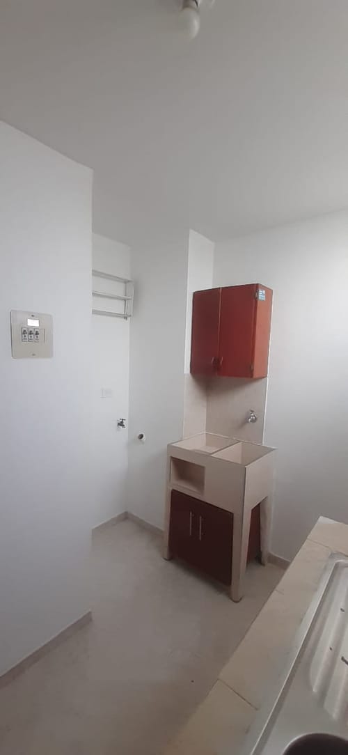 Apartamento de 3 alcobas en arriendo en Cañaverales, Cali, 59 m² · foto 16 de 24