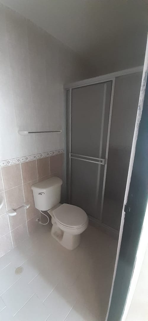 Apartamento de 3 alcobas en arriendo en Cañaverales, Cali, 59 m² · foto 20 de 24