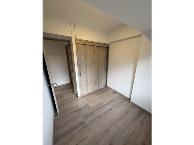 Apartamento de 3 alcobas en arriendo en Simesa, Medellín, 80 m² · foto 9 de 24