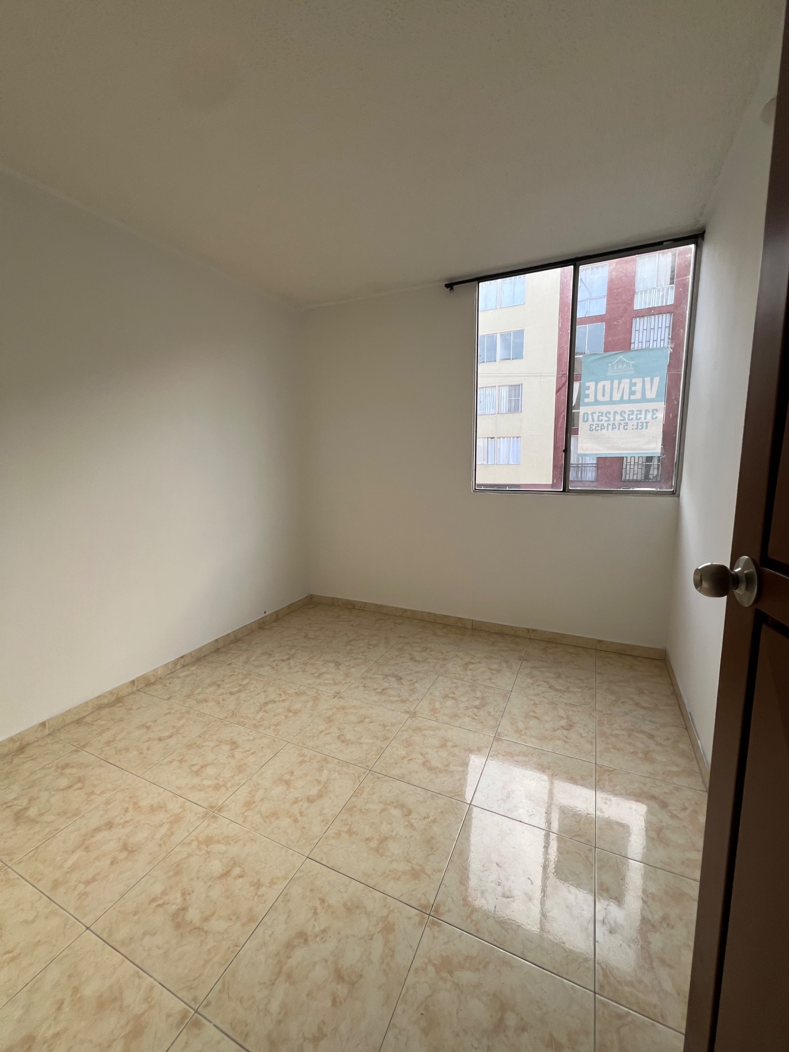 Apartamento en venta en Brisas De Los Alamos, Cali · foto 6 de 17
