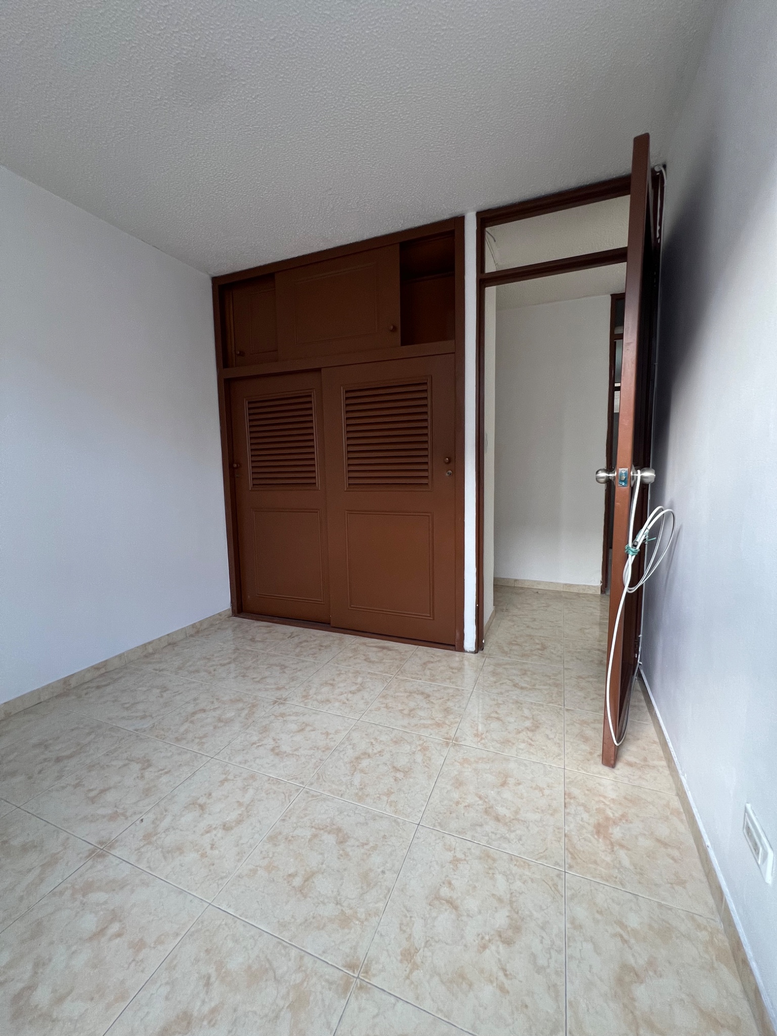 Apartamento en venta en Brisas De Los Alamos, Cali · foto 4 de 17