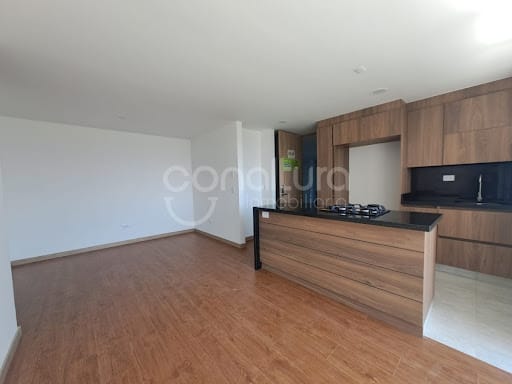 Apartamento de 2 alcobas en venta en Suramérica, La Estrella, 72 m² · foto 3 de 24