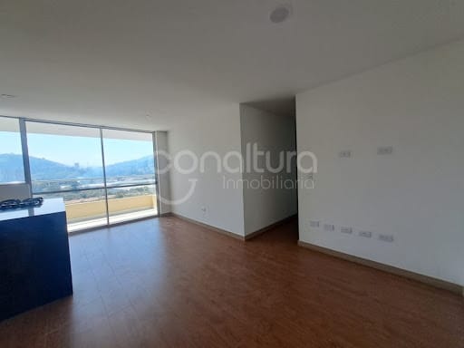 Apartamento de 2 alcobas en venta en Suramérica, La Estrella, 72 m² · foto 5 de 24