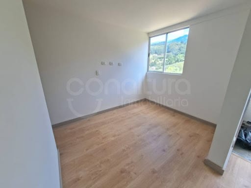 Apartamento de 2 alcobas en arriendo en La Mina, Envigado, 61 m² · foto 10 de 13