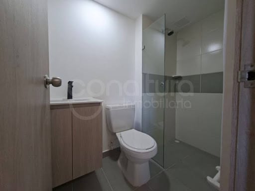 Apartamento de 2 alcobas en arriendo en La Mina, Envigado, 61 m² · foto 11 de 13