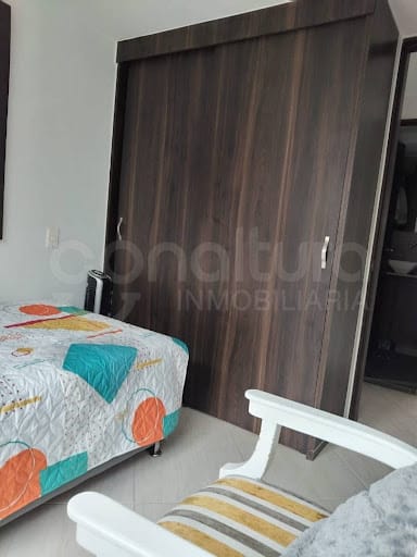 Apartamento de 3 alcobas en venta en Los Gomez, Itagüí, 70 m² · foto 13 de 18