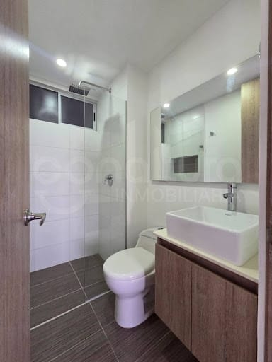 Apartamento de 2 alcobas en arriendo en El Chingui, Envigado, 70 m² · foto 7 de 10