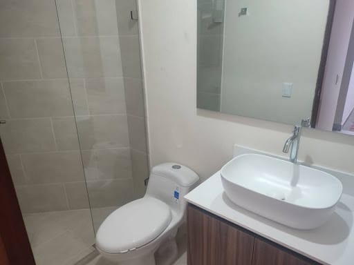 Casa de 5 alcobas en arriendo en Ub. Balcones I, Rionegro, 180 m² · foto 10 de 24