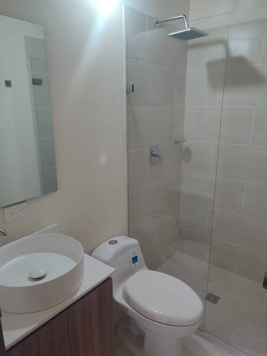 Casa de 5 alcobas en arriendo en Ub. Balcones I, Rionegro, 180 m² · foto 22 de 24
