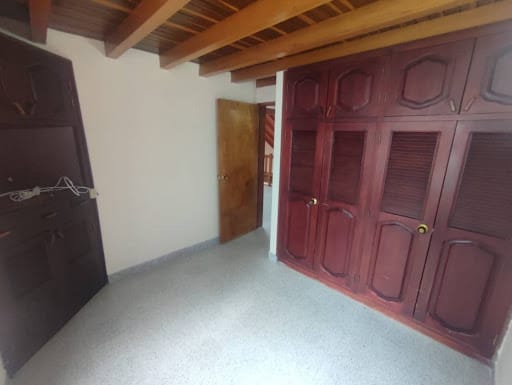 Casa de 5 alcobas en arriendo en Ub. Balcones I, Rionegro, 180 m² · foto 23 de 24