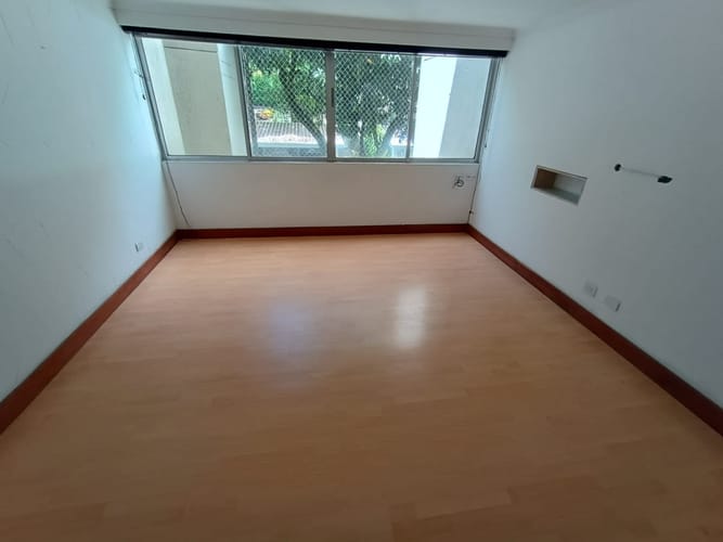 Apartamento de 3 alcobas en arriendo en Santa María De Los Ángeles, Medellín, 140 m² · foto 6 de 24