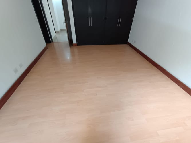 Apartamento de 3 alcobas en arriendo en Santa María De Los Ángeles, Medellín, 140 m² · foto 9 de 24