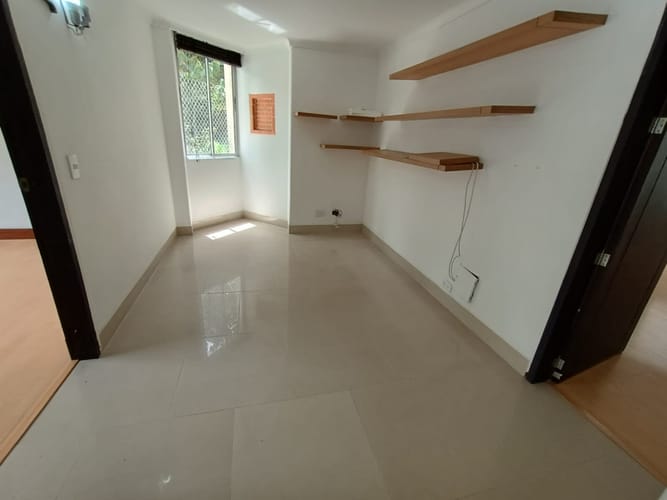 Apartamento de 3 alcobas en arriendo en Santa María De Los Ángeles, Medellín, 140 m² · foto 16 de 24