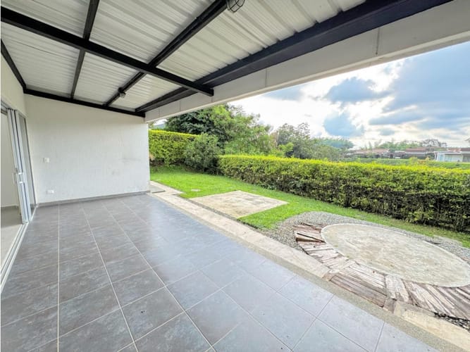 Casa de 3 alcobas en venta en La Floresta, Armenia, 173 m² · foto 5 de 24