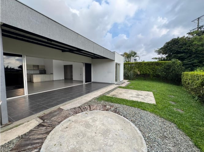 Casa de 3 alcobas en venta en La Floresta, Armenia, 173 m² · foto 21 de 24