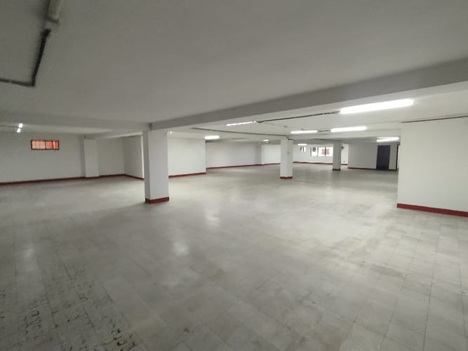Bodega en arriendo en Caribe, Medellín, 530 m² · foto 12 de 19