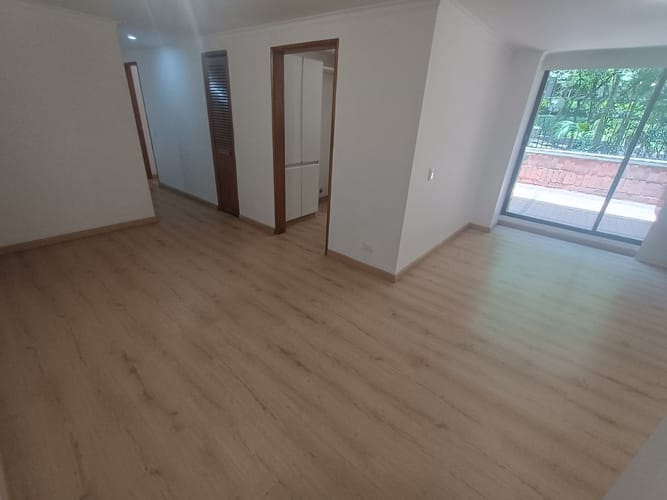 Apartamento de 2 alcobas en arriendo en Santa María De Los Ángeles, Medellín, 90 m² · foto 5 de 23