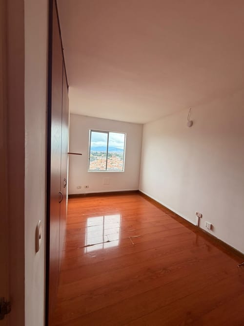 Apartamento en venta en Pontevedra, Bogotá · foto 3 de 14