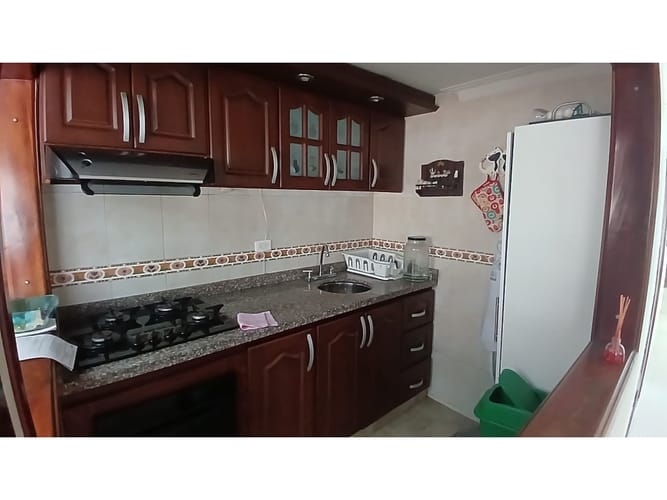 Casa de 6 alcobas en venta en El Sol, Funza, 237 m² · foto 9 de 24