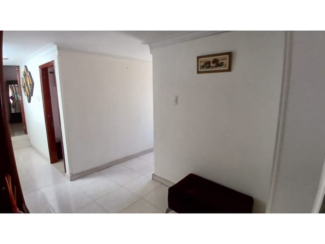 Casa de 6 alcobas en venta en El Sol, Funza, 237 m² · foto 10 de 24
