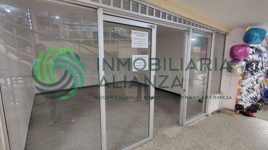 Local en venta en Centro, Bucaramanga, 16 m² · foto 3 de 7