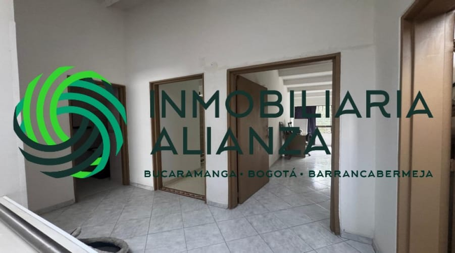 Casa de 6 alcobas en venta en Fontana, Bucaramanga, 298 m² · foto 14 de 24