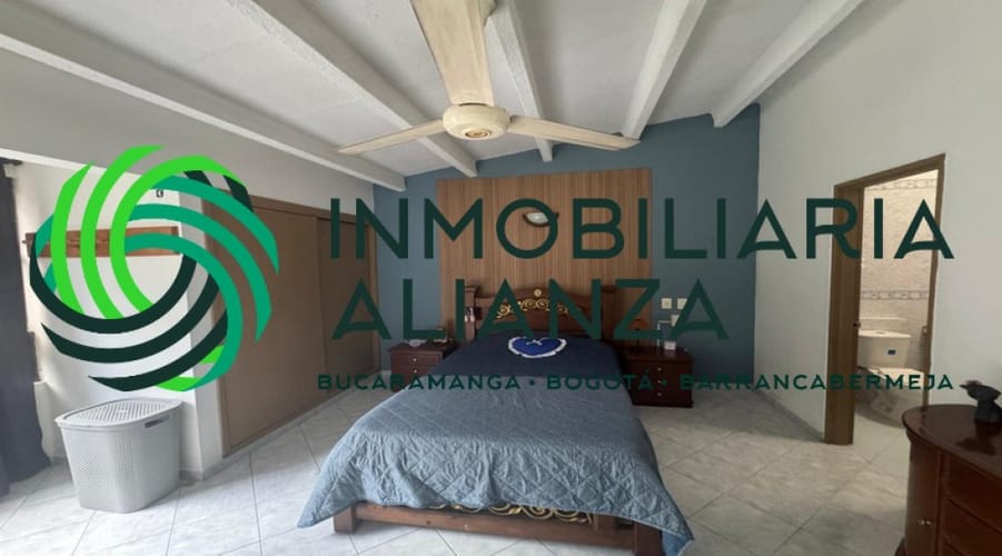 Casa de 6 alcobas en venta en Fontana, Bucaramanga, 298 m² · foto 16 de 24