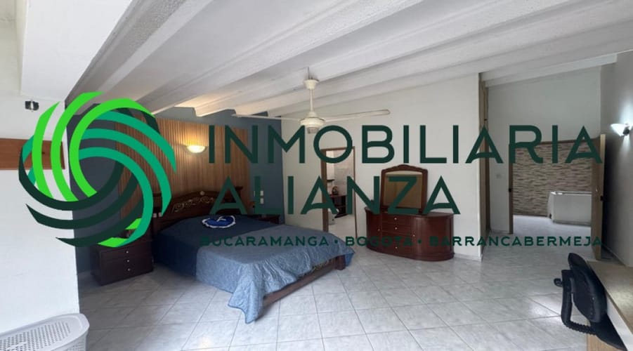Casa de 6 alcobas en venta en Fontana, Bucaramanga, 298 m² · foto 20 de 24