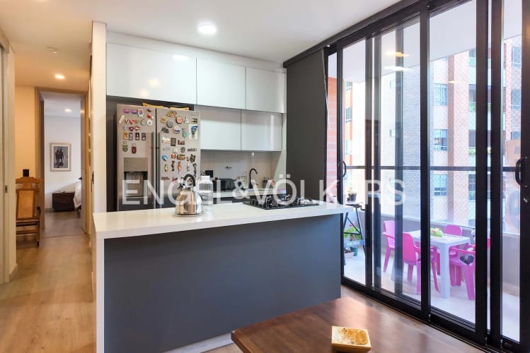 Apartamento de 2 alcobas en venta en Loma Del Esmeraldal, Envigado, 86 m² · foto 4 de 23