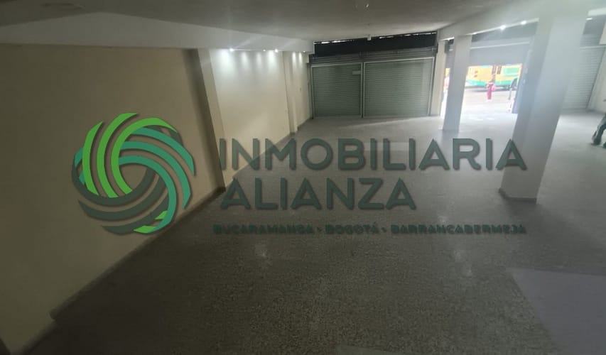 Edificio en venta en Centro, Bucaramanga, 858 m² · foto 2 de 20