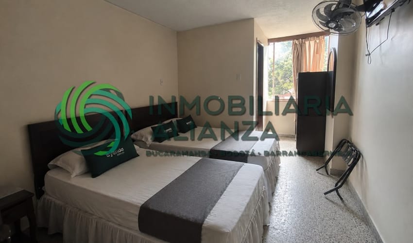 Edificio en venta en Centro, Bucaramanga, 858 m² · foto 11 de 20