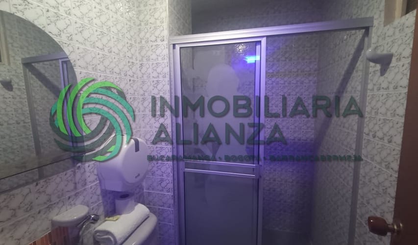 Edificio en venta en Centro, Bucaramanga, 858 m² · foto 12 de 20