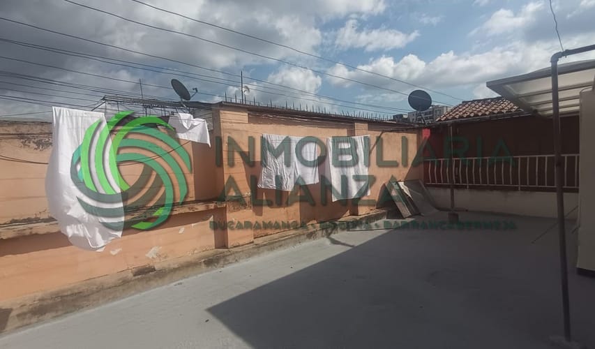 Edificio en venta en Centro, Bucaramanga, 858 m² · foto 13 de 20