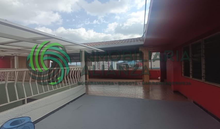Edificio en venta en Centro, Bucaramanga, 858 m² · foto 18 de 20