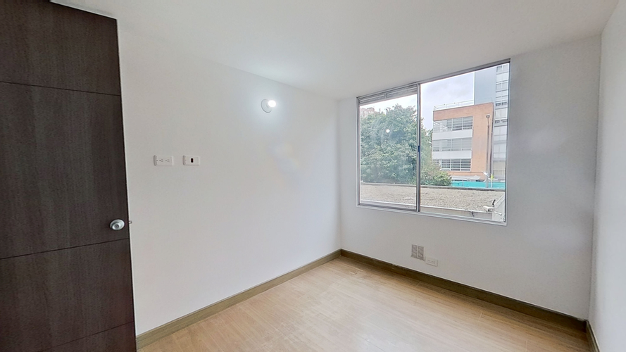 Apartamento de 3 alcobas en venta en Plaza Imperial Centro Comercial, Bogotá, 84 m² · foto 15 de 21