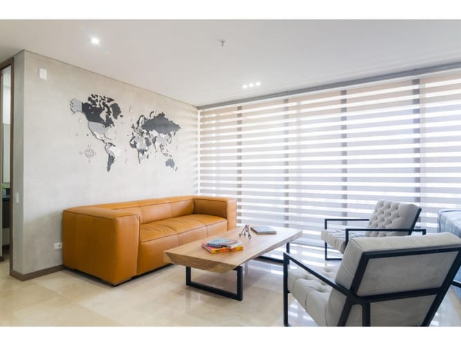 Apartamento de 3 alcobas en arriendo en El Tesoro, Medellín, 178 m² · foto 11 de 15