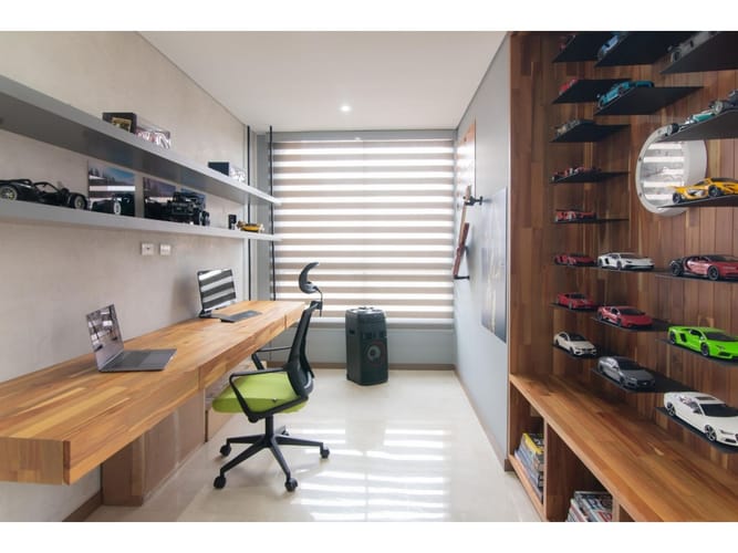 Apartamento de 3 alcobas en arriendo en El Tesoro, Medellín, 178 m² · foto 14 de 15