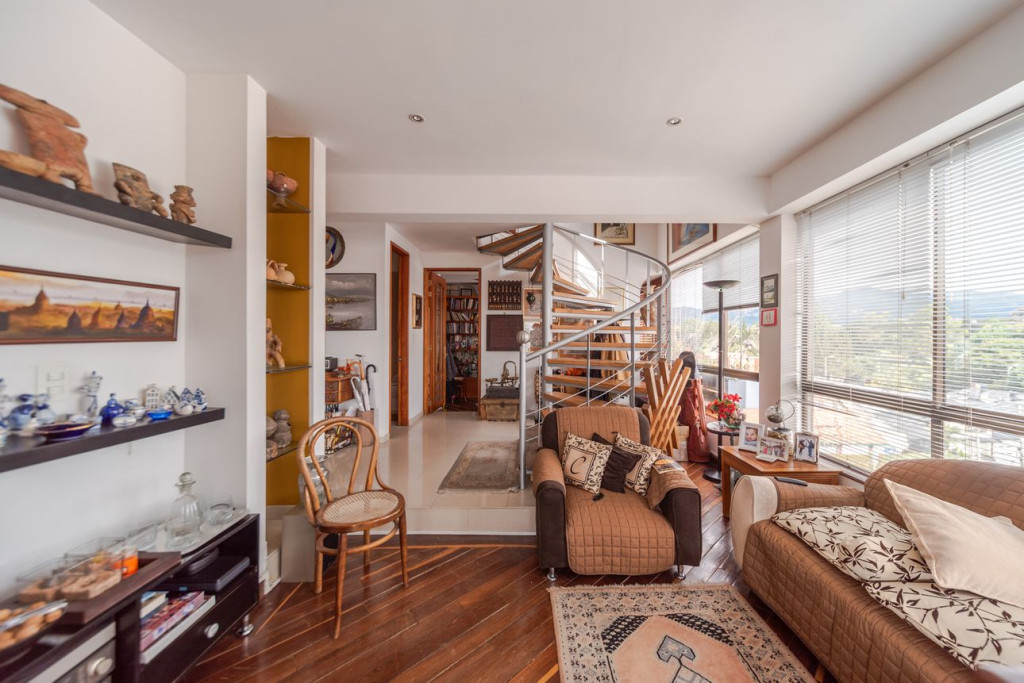 Apartamento en venta en El Contador, Bogotá · foto 6 de 24