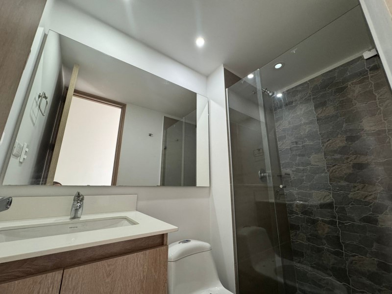 Apartamento en arriendo en Urbanizacion Porto Alegre, Bello · foto 21 de 24