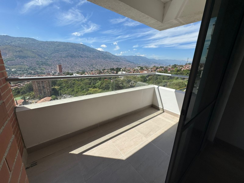 Apartamento en arriendo en Urbanizacion Porto Alegre, Bello · foto 24 de 24
