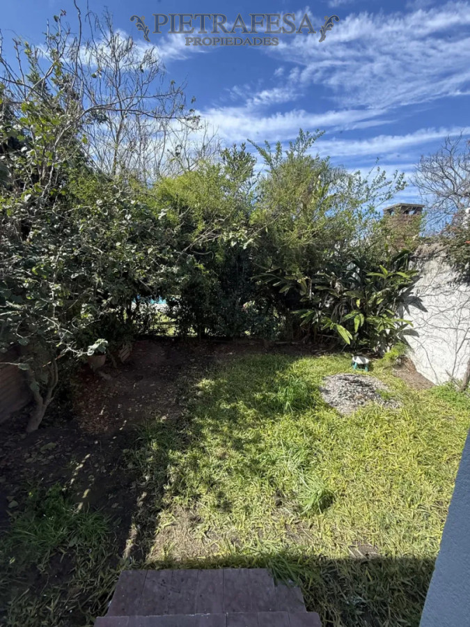 Casa en alquiler, 1 dormitorio, 1 baño, cochera, patio, cochera. Punta Gorda. · Foto 8