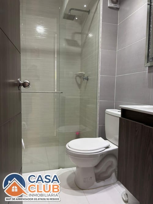 Apartamento de 3 alcobas en venta en Boulevar Del Puente, Piedecuesta, 60 m² · foto 9 de 13