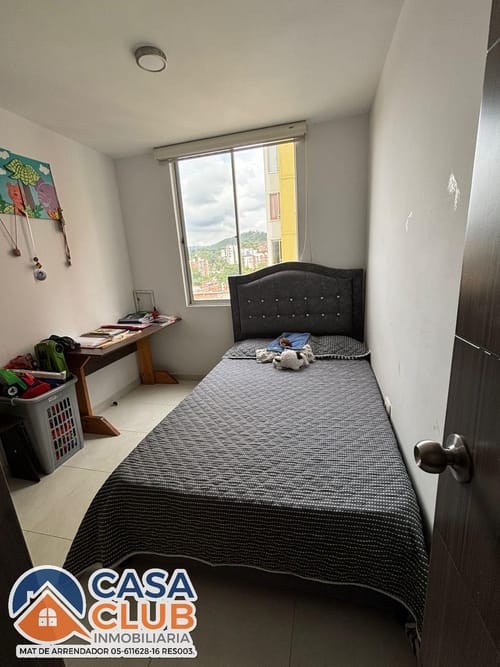 Apartamento de 3 alcobas en venta en Boulevar Del Puente, Piedecuesta, 60 m² · foto 11 de 13