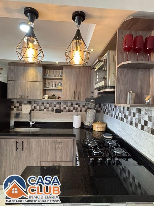Apartamento de 3 alcobas en venta en Boulevar Del Puente, Piedecuesta, 60 m² · foto 2 de 13